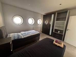 2 室のベッドルーム、WiFi、ベッドシーツ