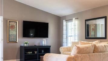 TV, fireplace, offices