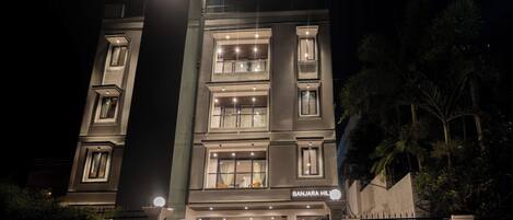 Depan hartanah