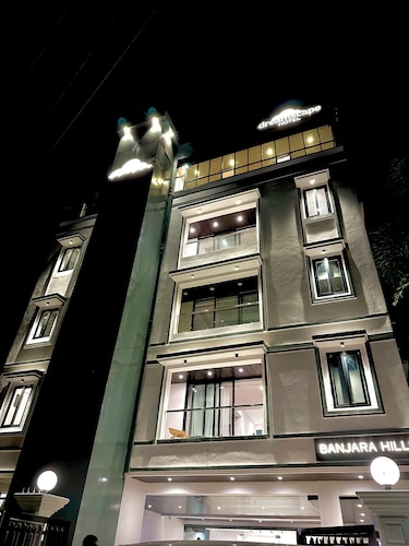 Dreamscape by Fracspace