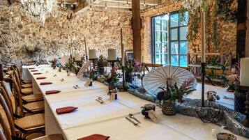 Innenbereich für Hochzeiten