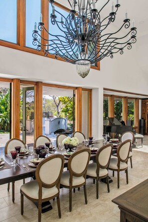 Dining - 6BR Nature Stay Rancho Santa Fe (Rancho Santa Fe)