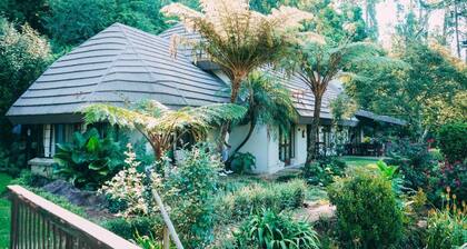 Your home for intimate celebrations in the heart of the Midlands Meander