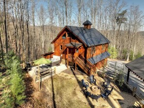 Exterior - Yogi's Escape | Free Night Offer! (Blue Ridge)