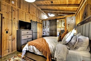 3 bedrooms, WiFi, bed sheets - Yogi's Escape | Free Night Offer! (Blue Ridge)