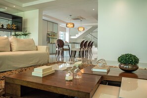 Interior - Luxury Penthouse with private Pool (Boa Viagem Recife)