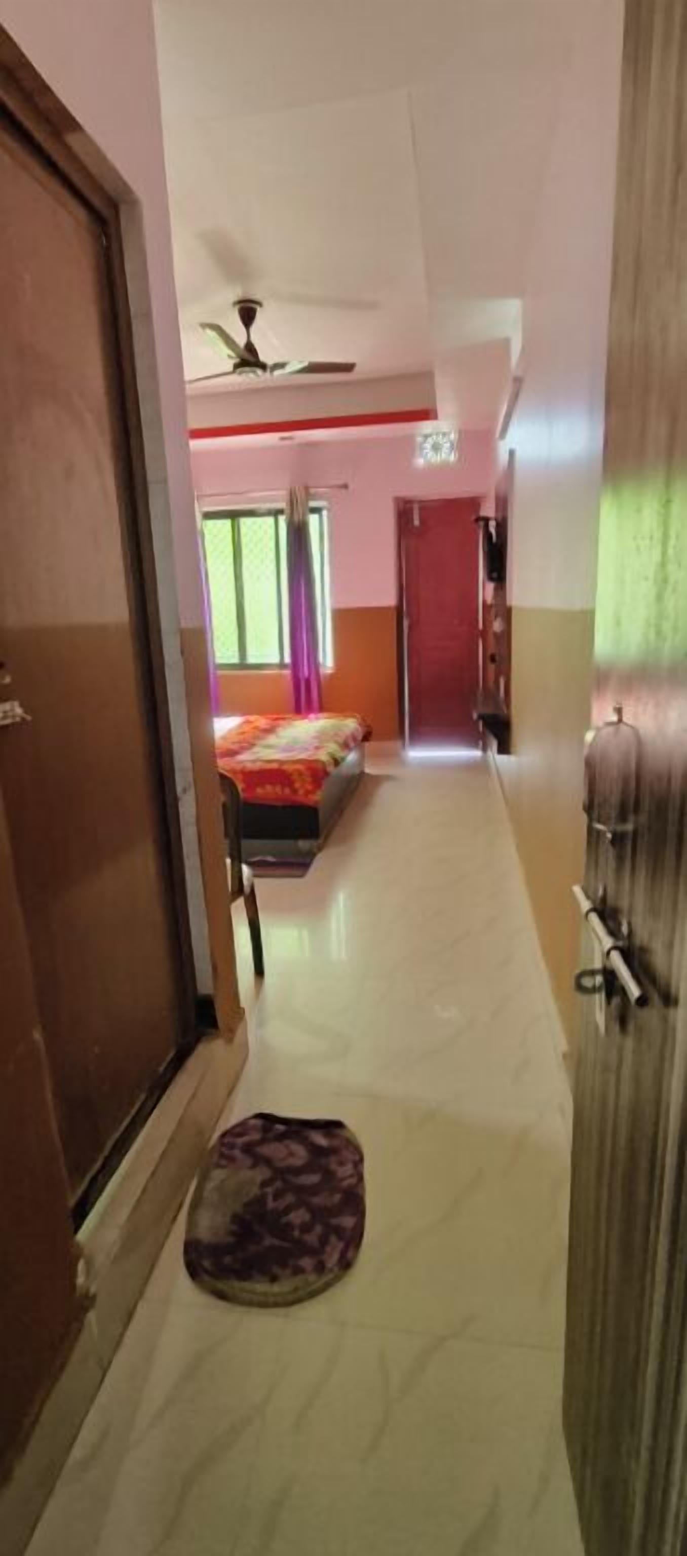 Bureau, Wi-Fi gratuit, draps fournis