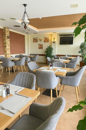 Restaurant - Sea Vista Hotel (Sveti Vlas)