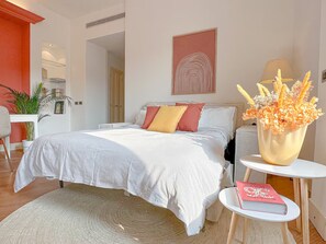 2 chambres, fer et planche à repasser, Wi-Fi, literie fournie