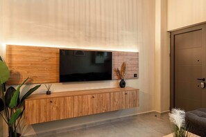 Gác Deluxe | Khu phòng khách | TV màn hình phẳng 