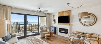 Luxury Beachfront Condo in Destin