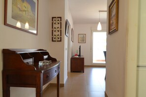 Lobby - ESPIGÓN LEVANTE 14 - Two Bedroom Apartment, Sleeps 5 (Punta del moral)