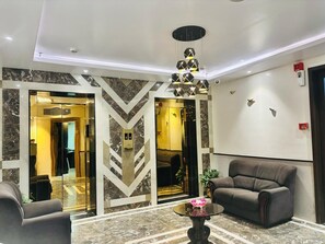 Lobby - Delta Suites - The Soothing Luxury (Durgapur)