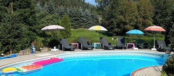 Comfortable 3 bedroom apartment in the charming house 10 km from Karlovy Vary