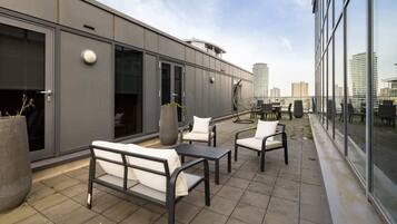 Apartment (3 Bedrooms) | Exterior