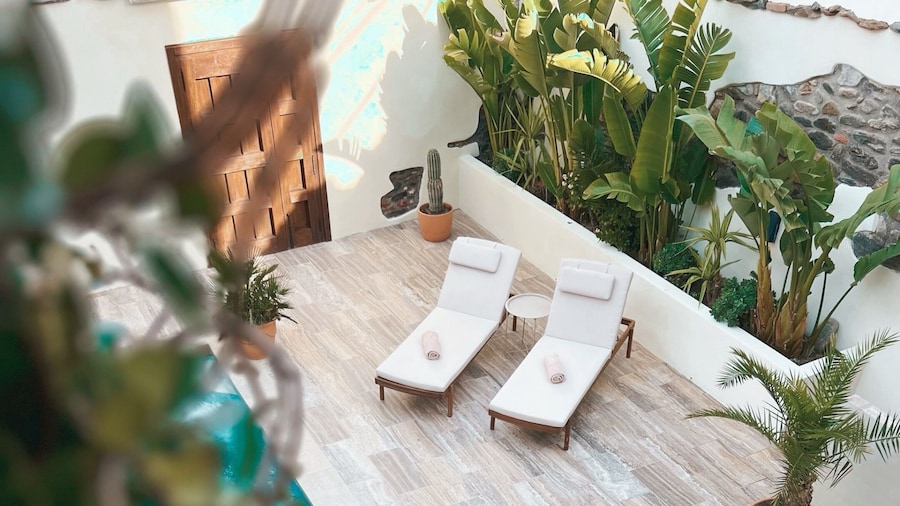 Elysium Restaurant & Boutique Hotel