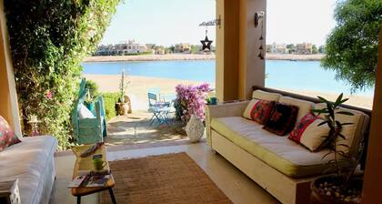 Artsy 2-bedroom chalet in El Gouna