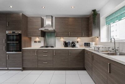 Spacious 4bd 3.5bt - Etihad COOP -Cinema PoolTable