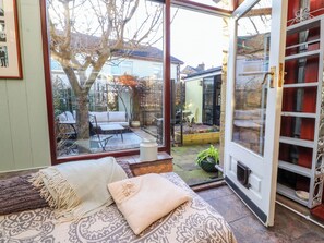Interior - Vive House (Preston)