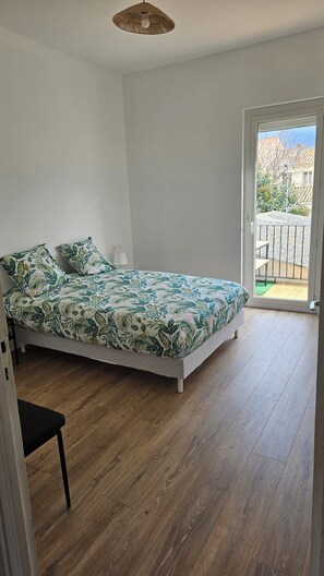 2 間睡房、熨斗/熨衫板、可攜式嬰兒床、Wi-Fi