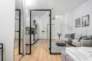 Superior Apartment, City View | Desk, laptop workspace, iron/ironing board, free WiFi - Modern Apartments by Upstairs (Kraków)