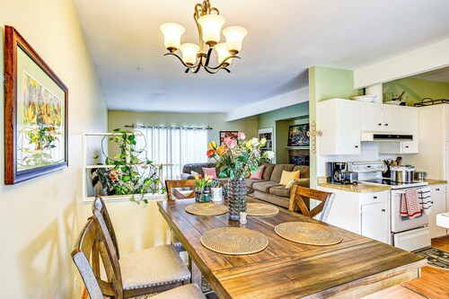 Seatac Home w/ Patio & Grill - 3 Mi to Airport!