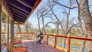 Interior - Creekside Cottage w/ Deck & Hot Tub in Belton (Belton)