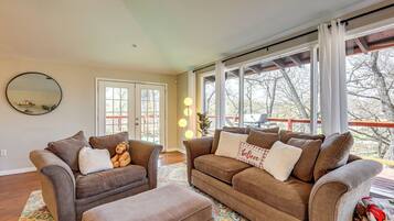 Rumah (2 Bedrooms) | Interior