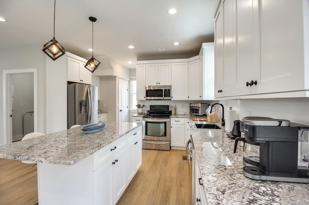 6 Mi to Chattanooga: Home w/ Balcony & Dtwn Views! - Westside, GA