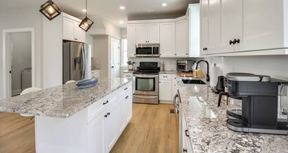 6 Mi to Chattanooga: Home w/ Balcony & Dtwn Views!