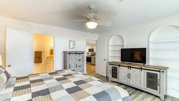 Rumah (4 Bedrooms) | Interior