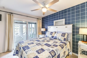 House (4 Bedrooms) | Interior - Waterfront Home w/ Deck & Pool in City-by-the-sea (Aransas Pass)