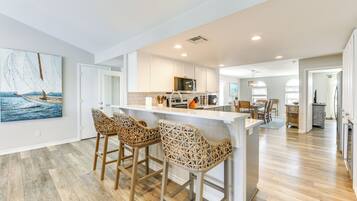 Rumah (4 Bedrooms) | Interior