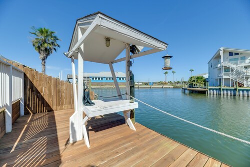 Waterfront Home w/ Deck & Pool in City-by-the-sea