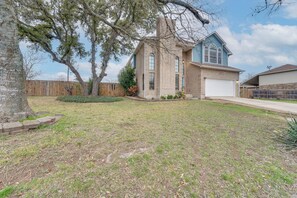 Talo (4 Bedrooms) | Sisätilat