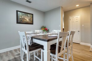 Hus (4 Bedrooms) | Interiør