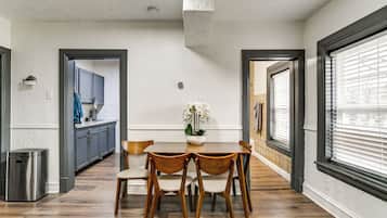 Apartment (3 Bedrooms) | Interior