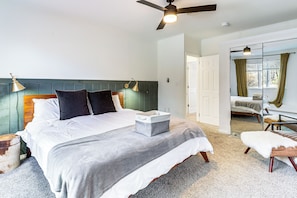 House (4 Bedrooms) | Interior