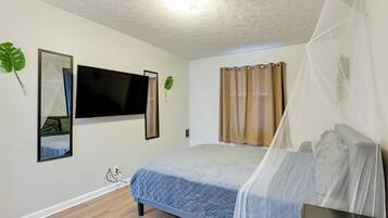 Apartment (1 Bedroom) | Interior