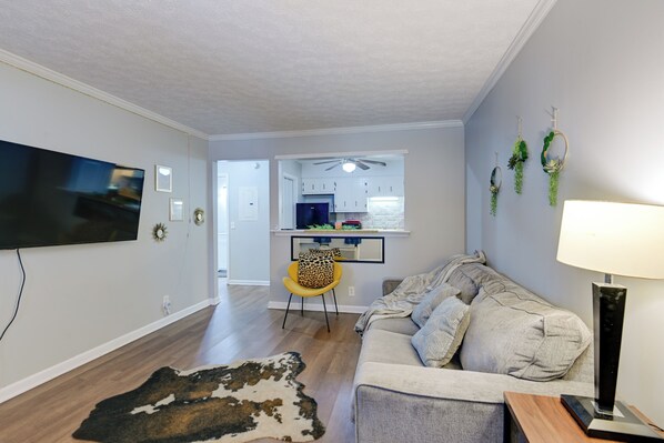 Apartment (1 Bedroom) | Interior - < 1 Mi to Vanderbilt: Nashville Apt (Nashville)