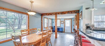 6-acre Family-friendly Getaway in Niles!