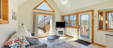 House (1 Bedroom) | Living area