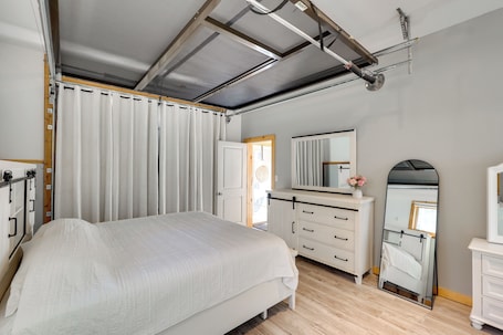 House (1 Bedroom) | Interior