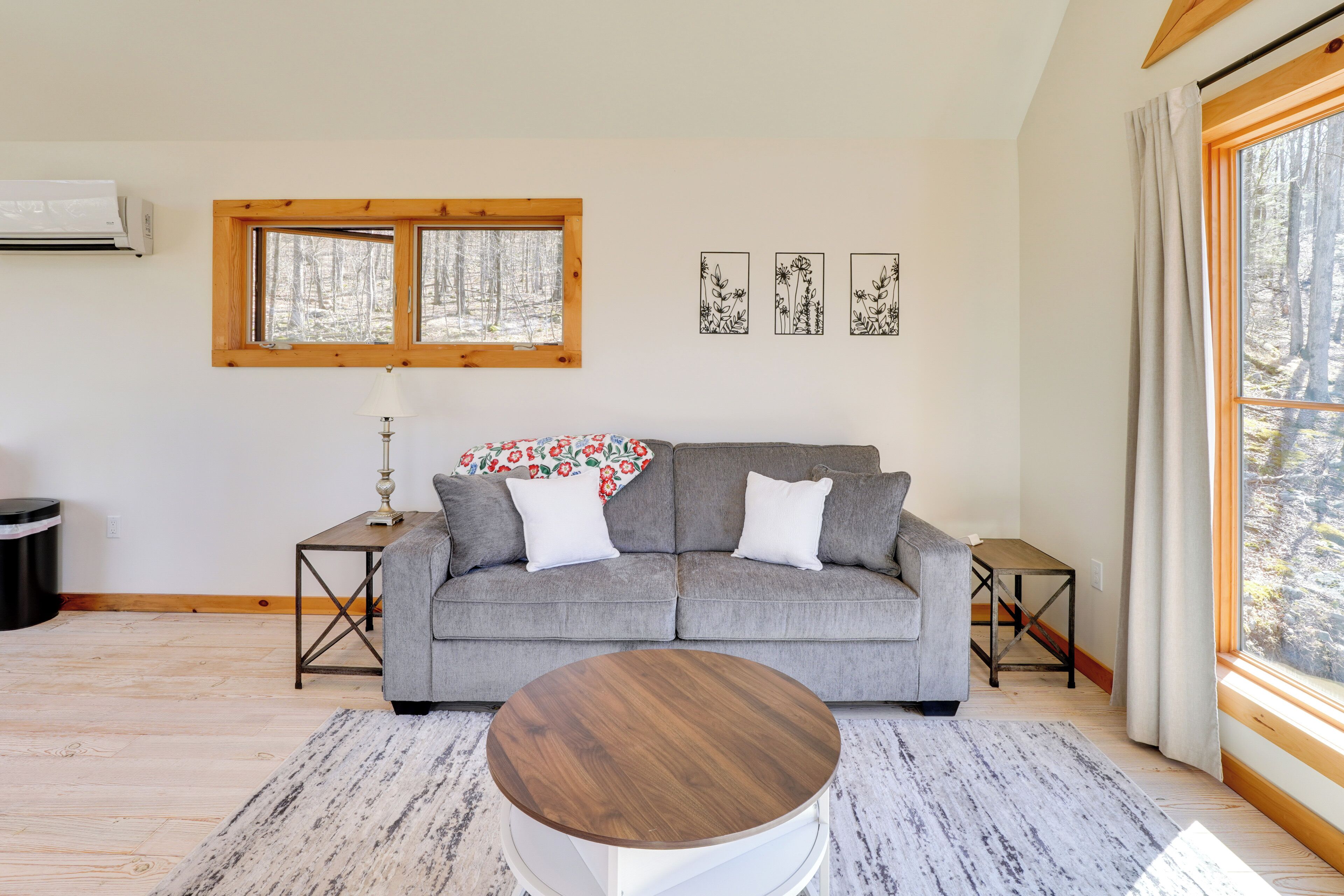 House (1 Bedroom) | Interior