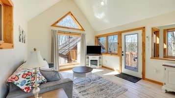 House (1 Bedroom) | Front of property