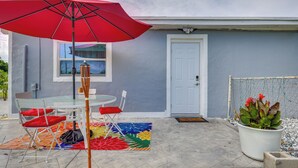 Apartment (0 Bedroom) | Front of property - 2 Mi to Hard Rock Stadium: Studio in Miami Gardens (Miami Gardens)