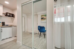 公寓 (0 Bedroom) | 住宿内部