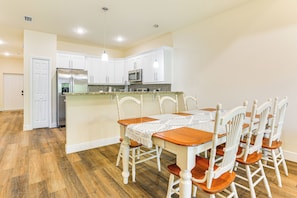 House (3 Bedrooms) | Interior - 11 Mi to Fort Myers River District: Suburban Haven (Lehigh Acres)