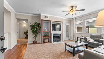 1 bedroom, Internet