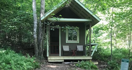 Moonshine Glamping Cabin near Old Rag Mountain in Shenandoah National Park